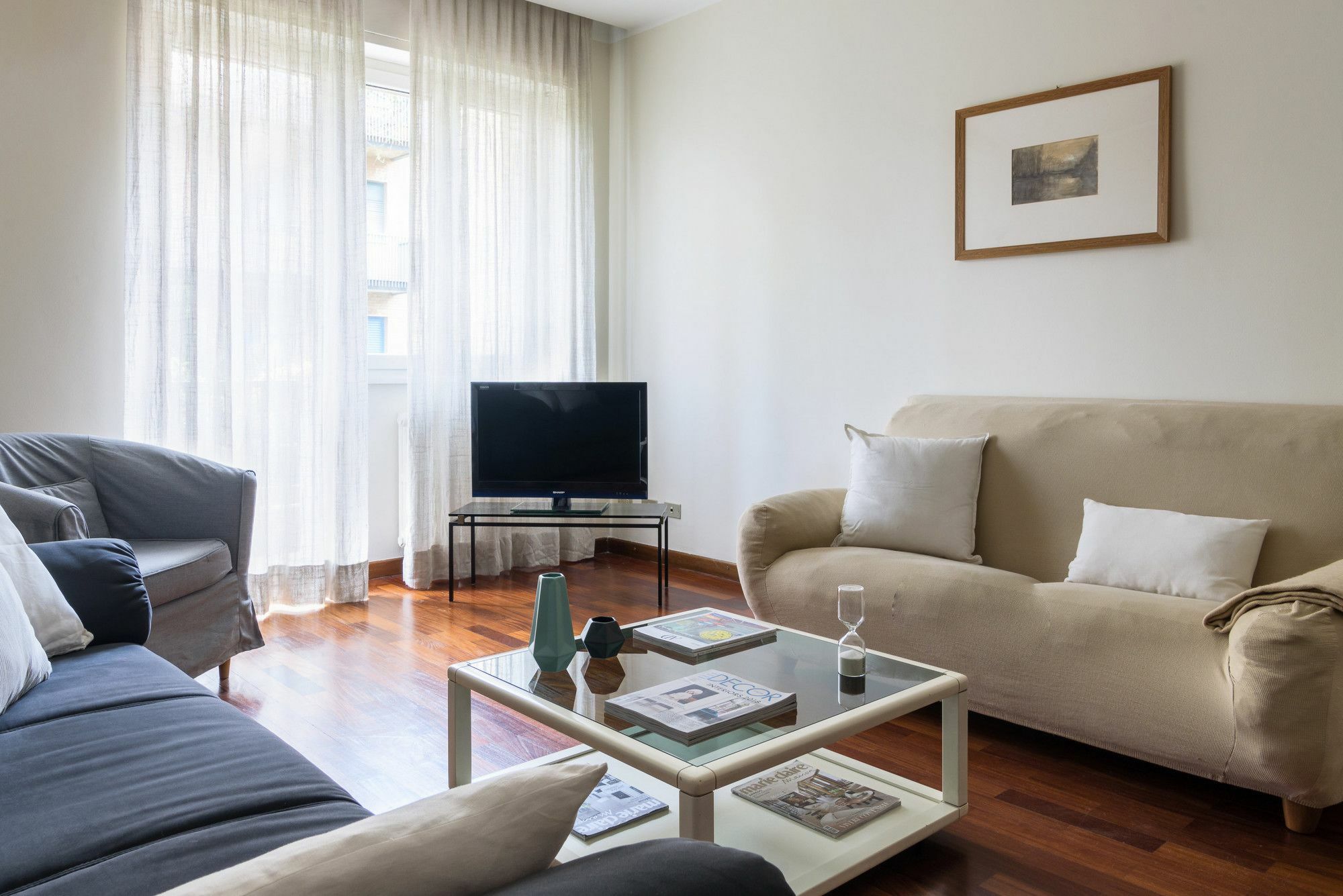 Homeathotel - Reina Apt Milano Ngoại thất bức ảnh